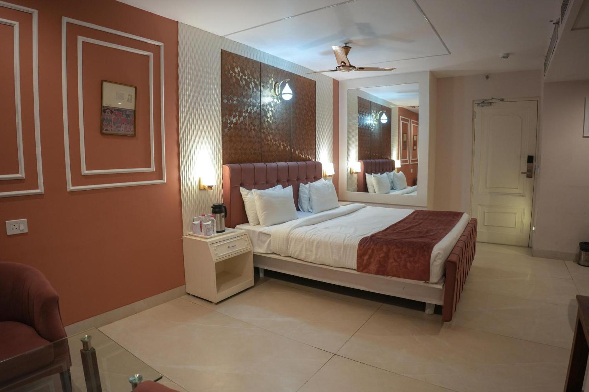 The Shanti A Boutique Hotel Τζοντχπούρ Εξωτερικό φωτογραφία